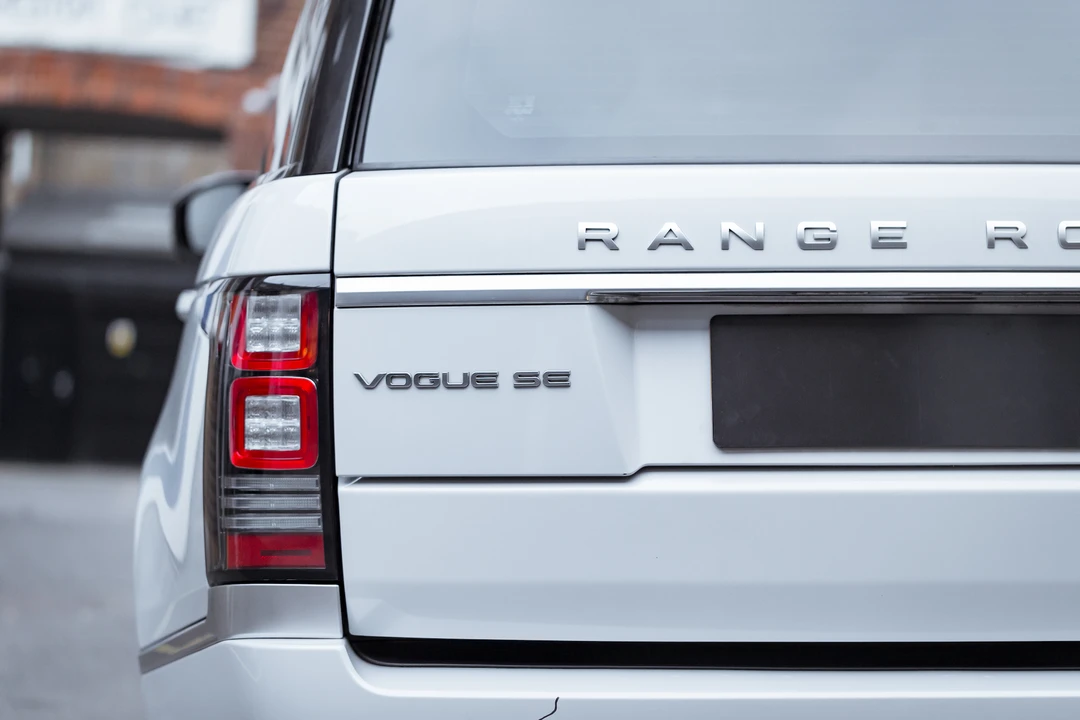 2014 Land Rover Range Rover L322 - Image 18 of 31