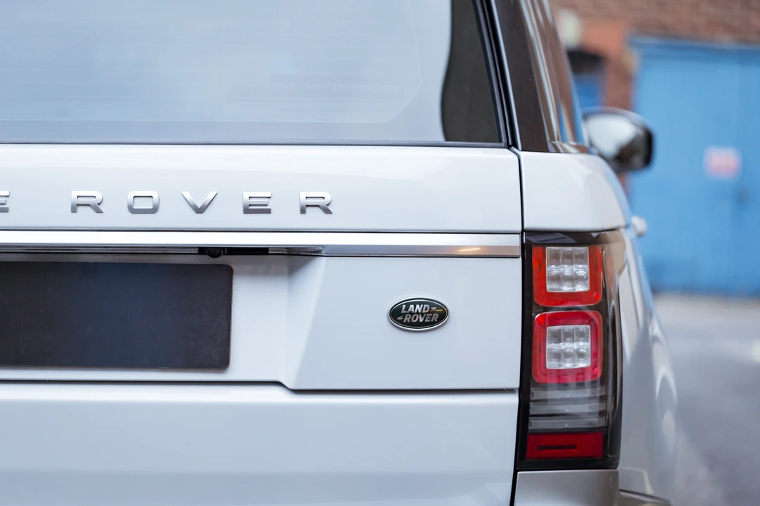 2014 Land Rover Range Rover L322 - Image 19 of 31
