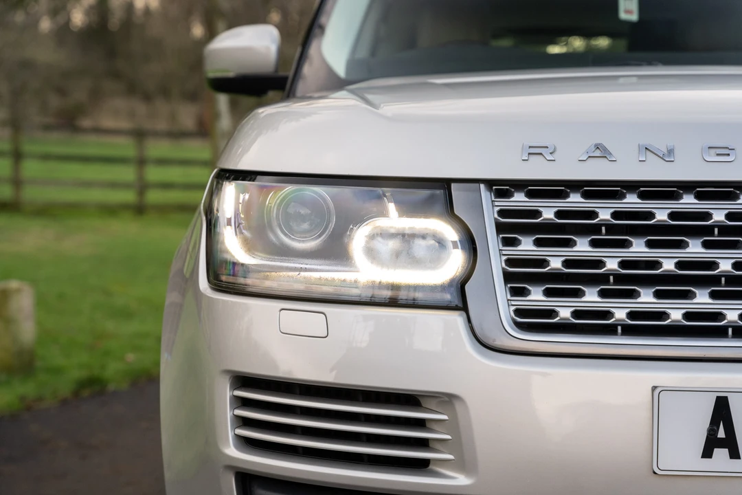 2014 Land Rover Range Rover L322 - Image 20 of 31