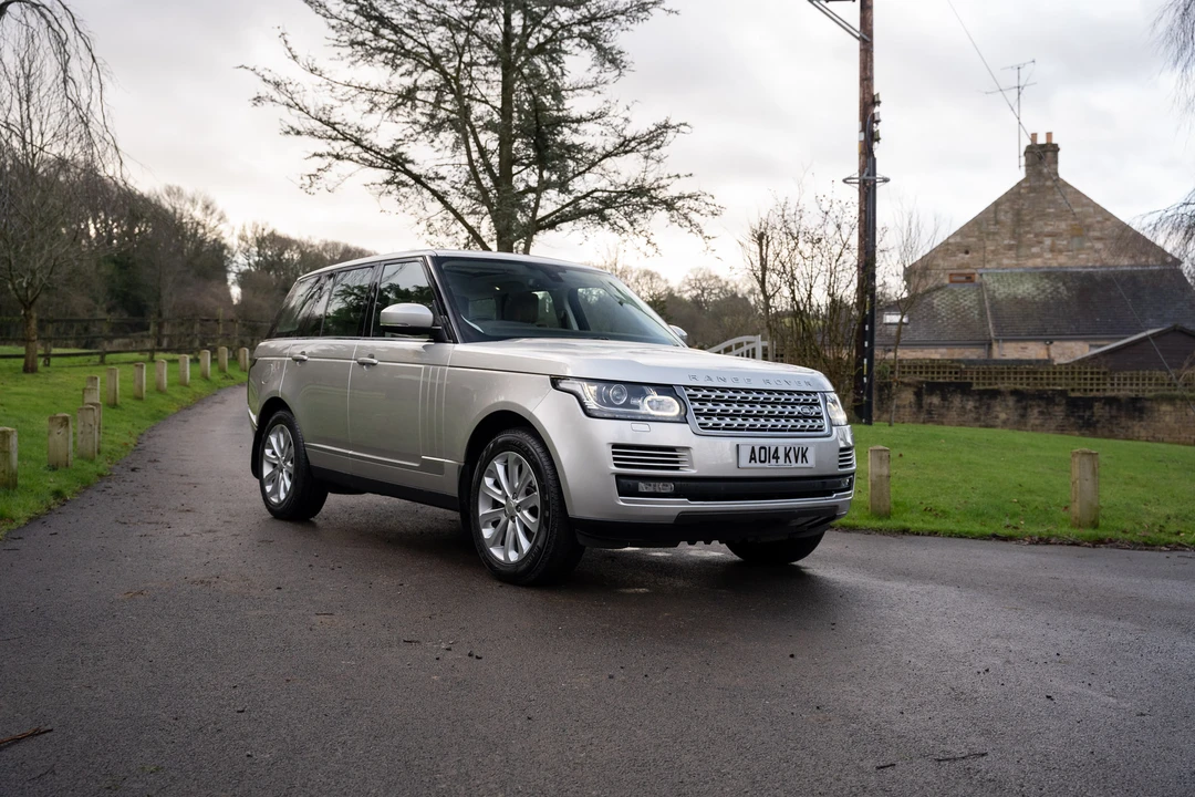 2014 Land Rover Range Rover L322 - Image 10 of 31