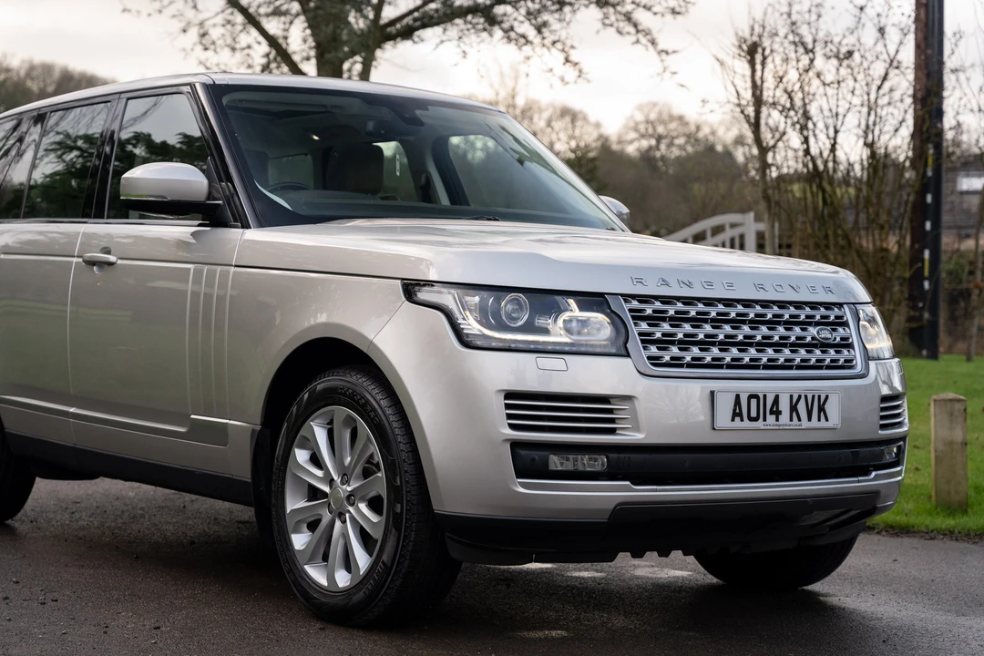 2014 Land Rover Range Rover L322 - Image 30 of 31