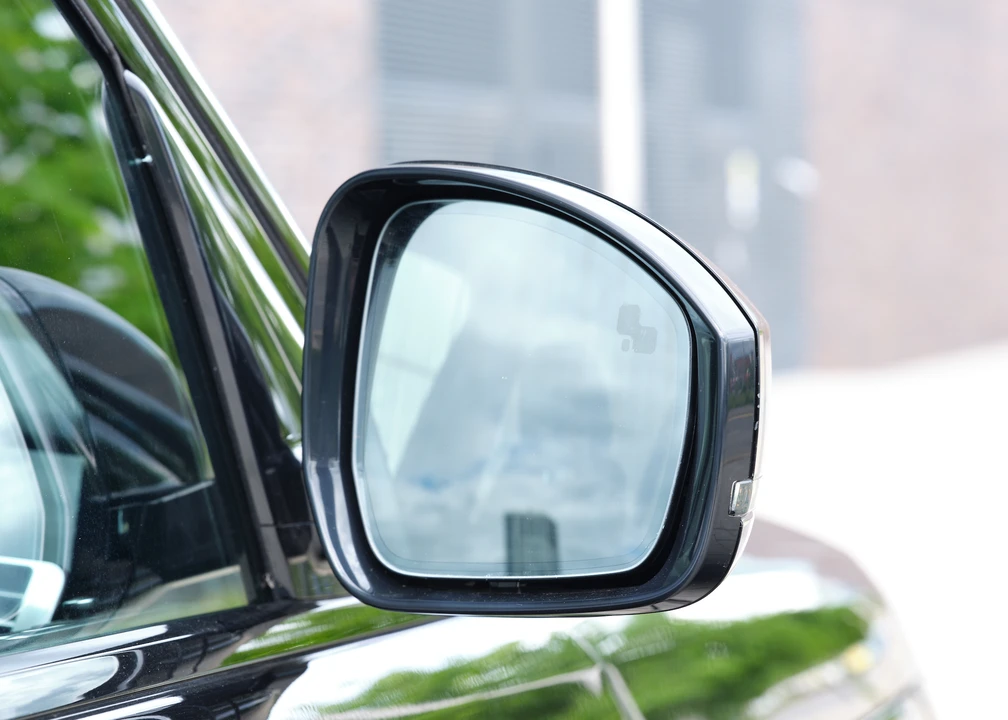 2014 Land Rover Range Rover L322 - Image 25 of 31
