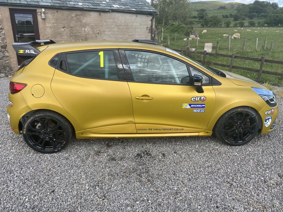 2014 Renault Clio 4th Gen - Image 9 of 31