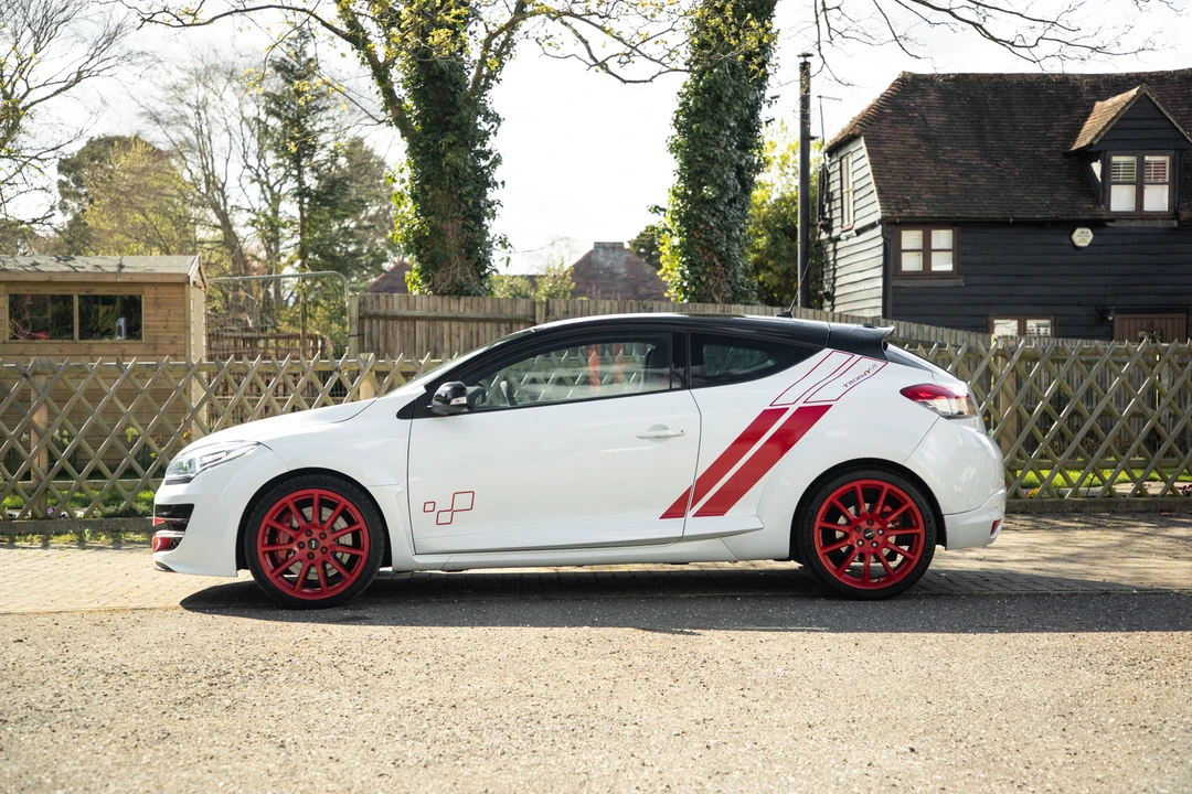 2014 Renault Megane RS III 4th Gen - Image 17 of 31