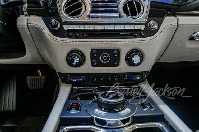 2014 Rolls-Royce Ghost 1st Gen - Image 23 of 30