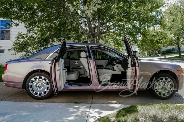 2014 Rolls-Royce Ghost 1st Gen - Image 25 of 30