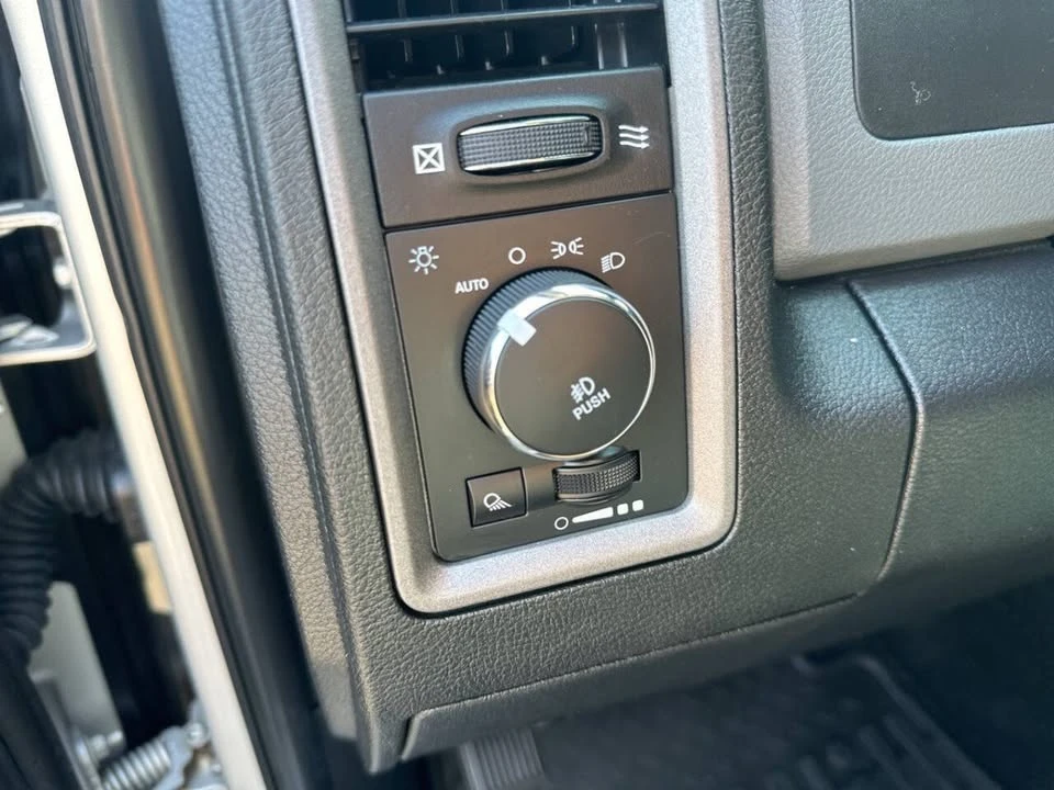 2014 Dodge Ram 4th Gen - Image 19 of 20