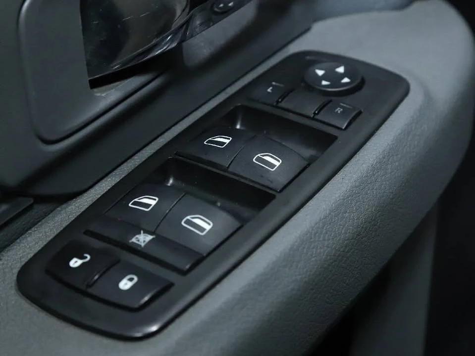 2014 Dodge Ram 4th Gen - Image 16 of 20