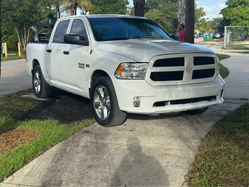 2014 Dodge Ram 4th Gen - Image 3 of 11