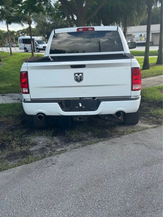 2014 Dodge Ram 4th Gen - Image 5 of 11