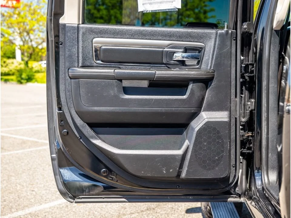 2014 Ram 1500 1st Gen - Image 17 of 19
