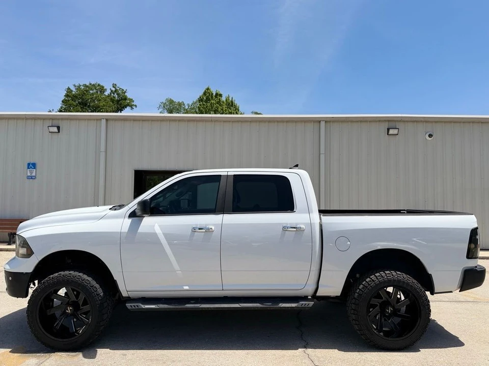 2014 Ram 1500 1st Gen - Image 2 of 31