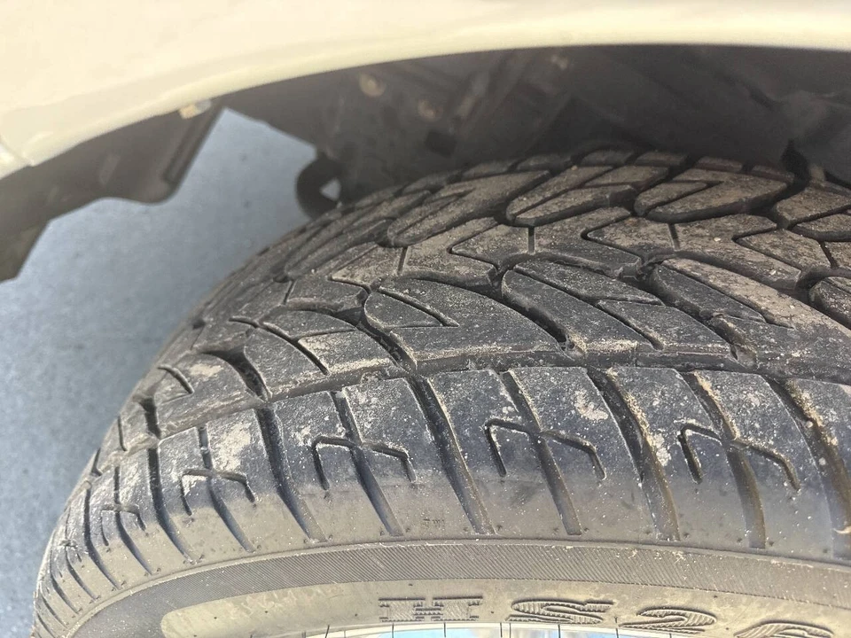 2014 Ram 1500 1st Gen - Image 7 of 16