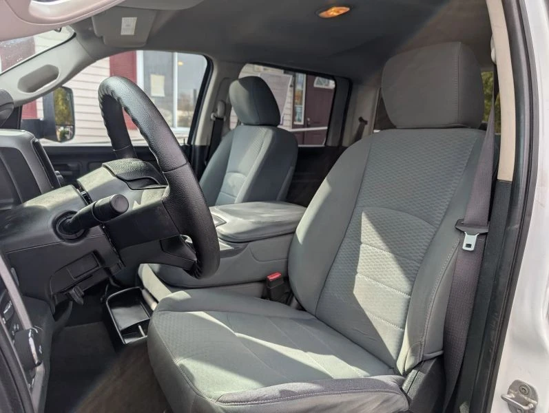 2014 Ram 1500 1st Gen - Image 9 of 12