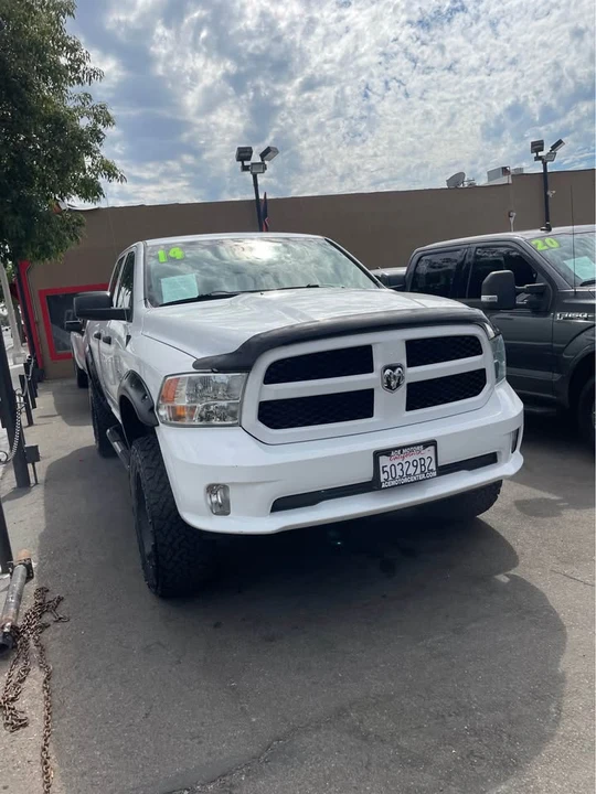 2014 Dodge Ram 4th Gen - Image 3 of 3