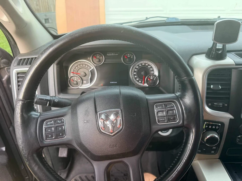 2014 Ram 1500 1st Gen - Image 12 of 23