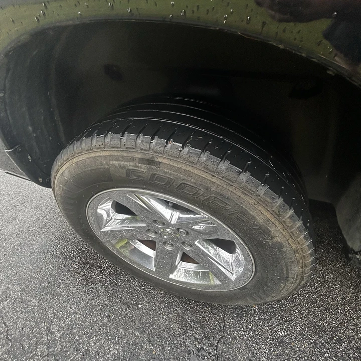 2014 Ram 1500 1st Gen - Image 17 of 31