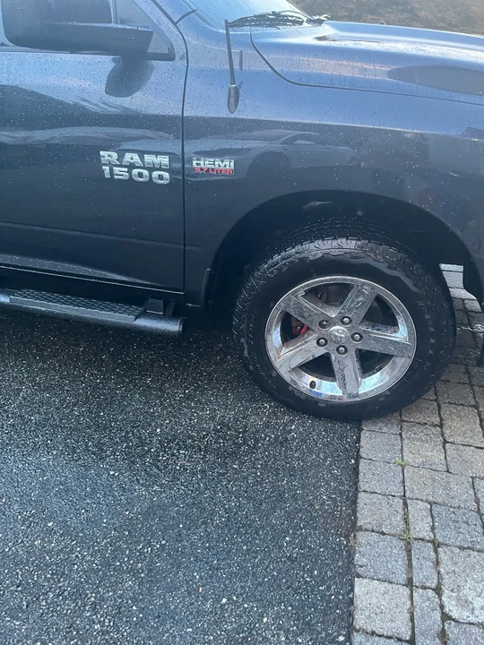2014 Ram 1500 1st Gen - Image 12 of 15