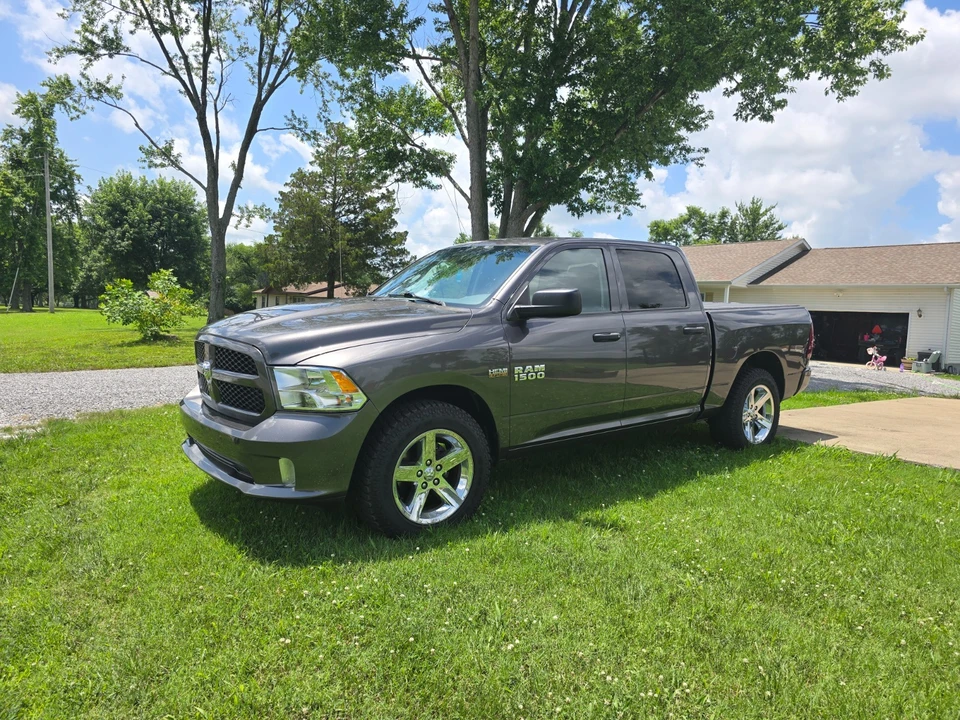 2014 Ram 1500 1st Gen - Image 2 of 10
