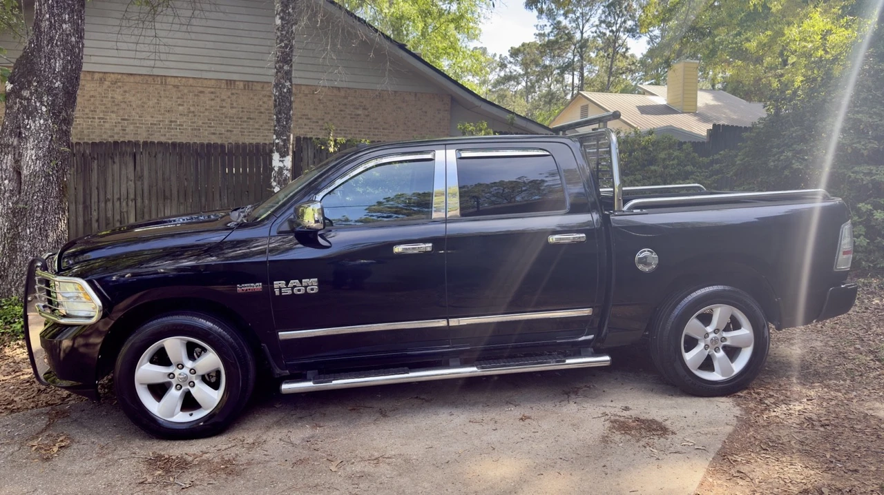 2014 Ram 1500 1st Gen - Image 2 of 7
