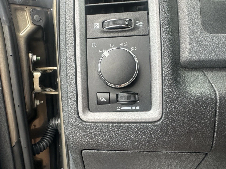 2014 Ram 1500 1st Gen - Image 4 of 12