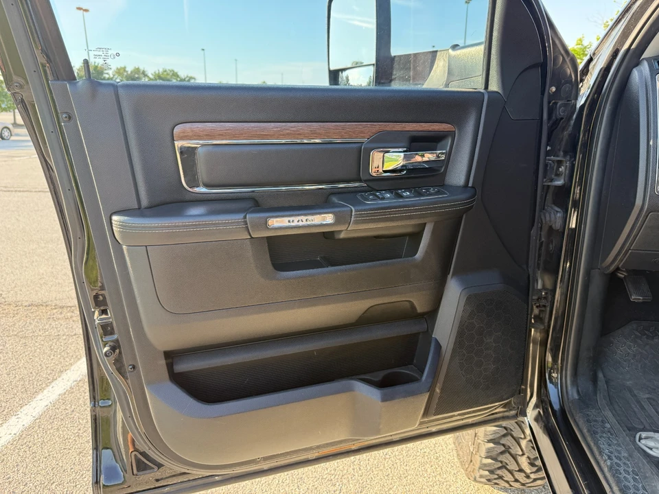 2014 Ram Heavy Duty - Image 23 of 31