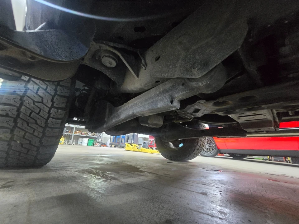 2014 Ram Heavy Duty - Image 18 of 19