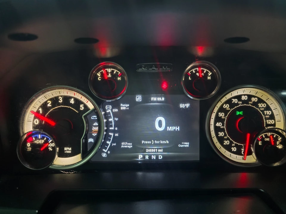 2014 Ram Heavy Duty - Image 14 of 19