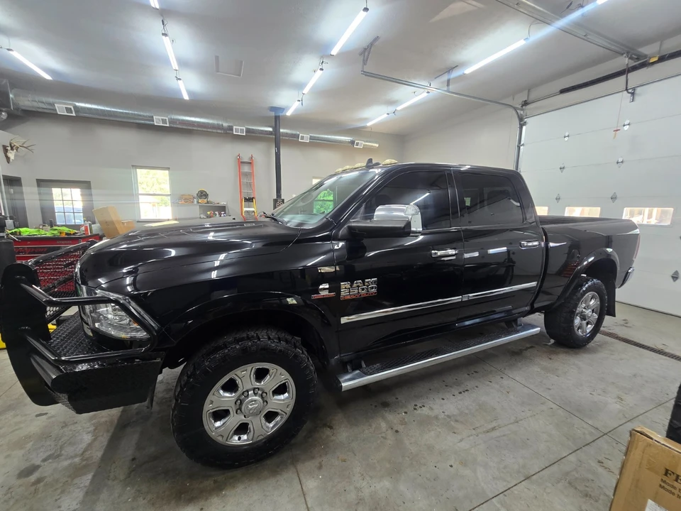 2014 Ram Heavy Duty - Image 4 of 19