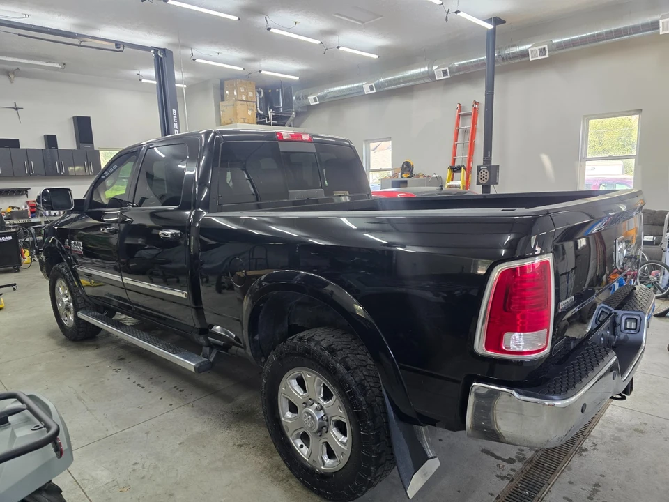 2014 Ram Heavy Duty - Image 5 of 19