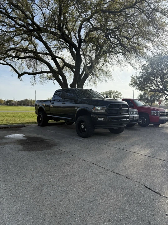 2014 Ram Heavy Duty - Image 2 of 20