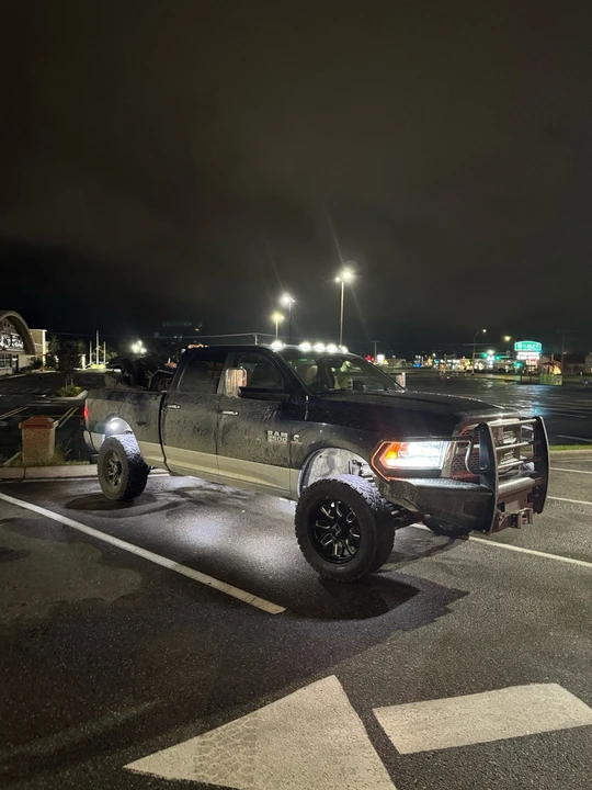 2014 Ram Heavy Duty - Image 3 of 17