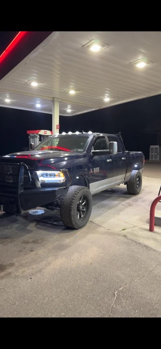 2014 Ram Heavy Duty - Image 6 of 17