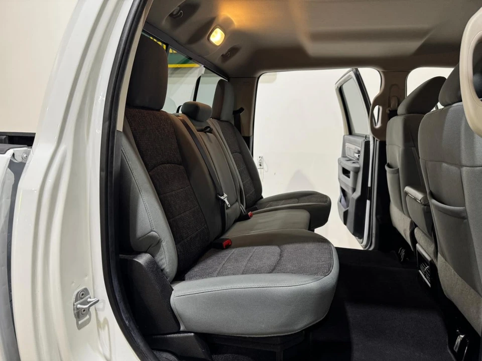 2014 Ram Heavy Duty - Image 15 of 31