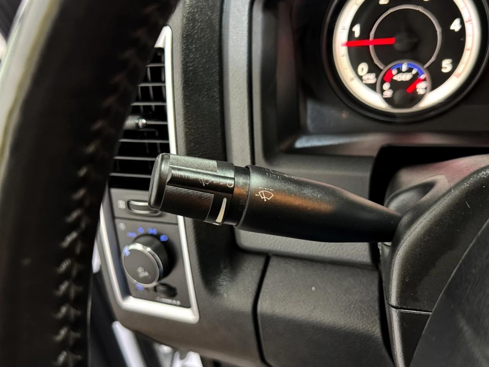 2014 Ram Heavy Duty - Image 25 of 31