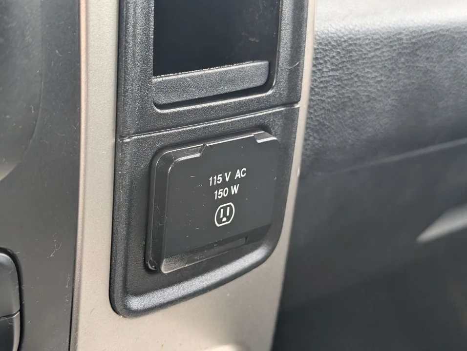 2014 Ram Heavy Duty - Image 23 of 25