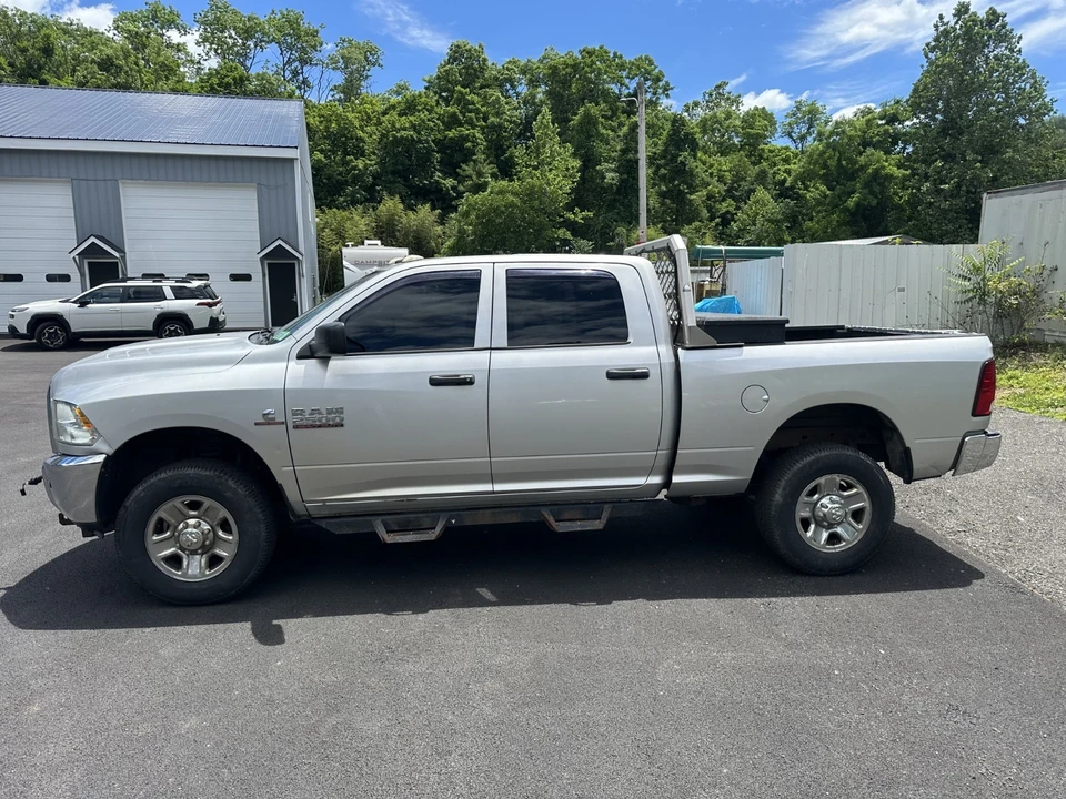 2014 Ram Heavy Duty - Image 5 of 22