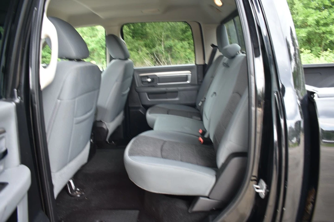 2014 Ram Heavy Duty - Image 11 of 21