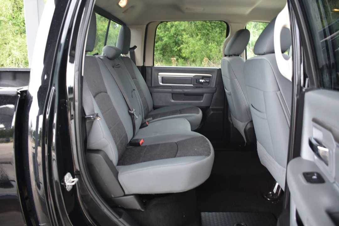 2014 Ram Heavy Duty - Image 16 of 21