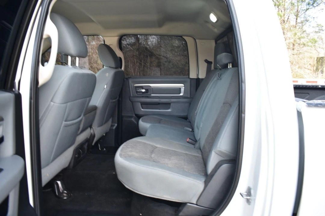 2014 Ram Heavy Duty - Image 11 of 21