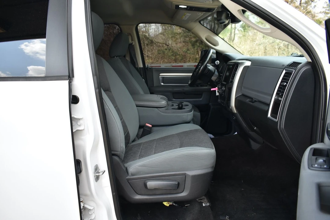 2014 Ram Heavy Duty - Image 16 of 21