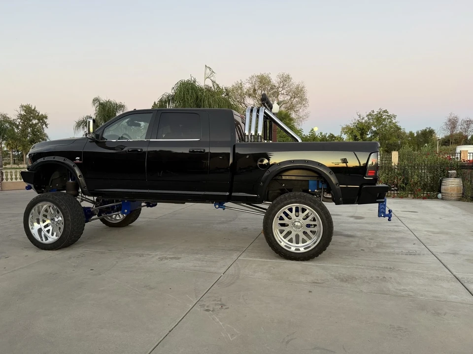 2014 Ram Heavy Duty - Image 5 of 6