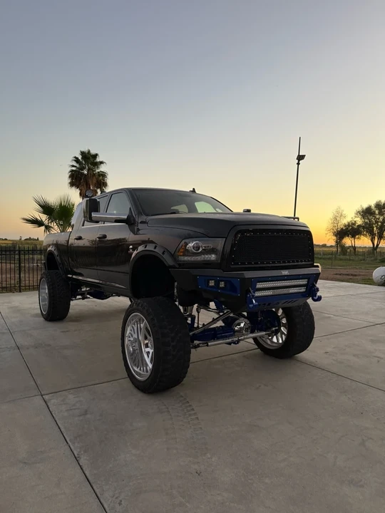 2014 Ram Heavy Duty - Image 2 of 6