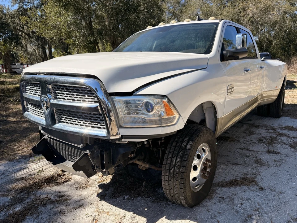 2014 Ram Heavy Duty - Image 9 of 28