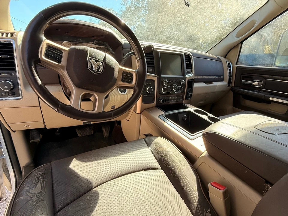 2014 Ram 3500 - Image 14 of 28