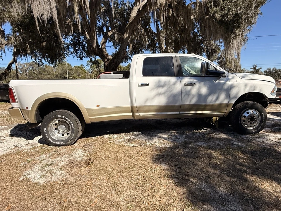 2014 Ram 3500 - Image 6 of 28