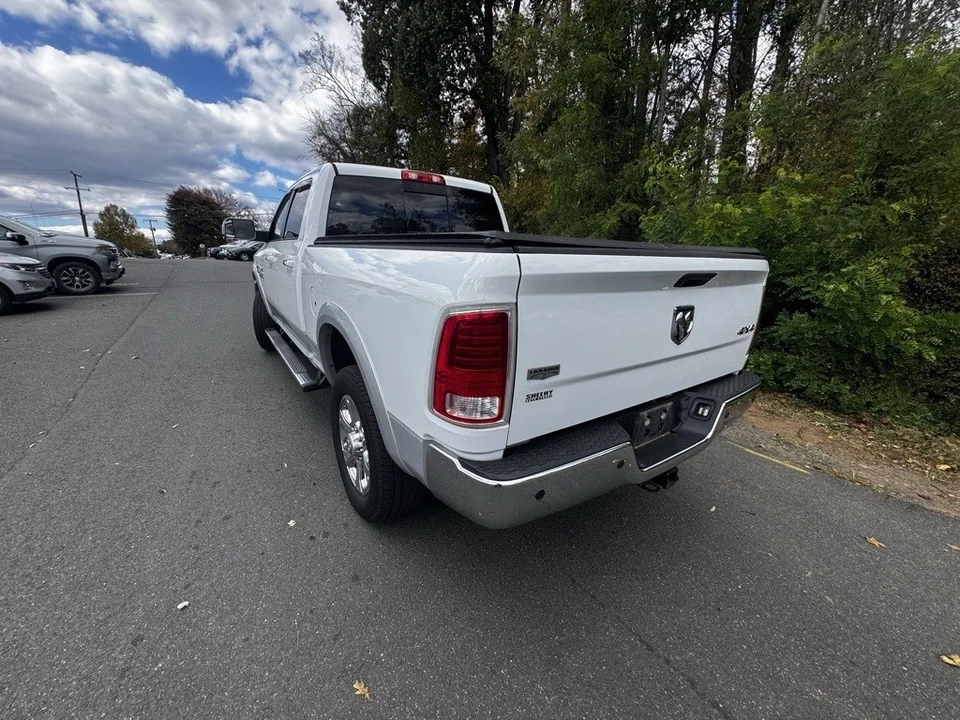 2014 Ram 3500 - Image 7 of 12