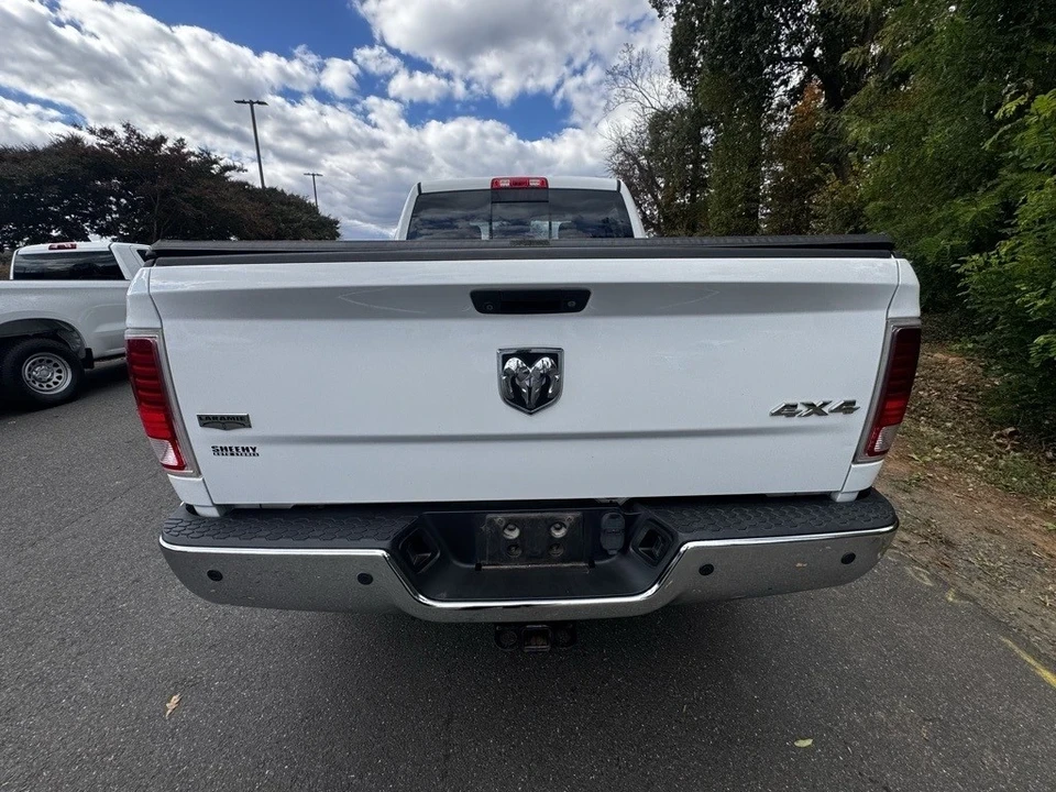2014 Ram 3500 - Image 8 of 12