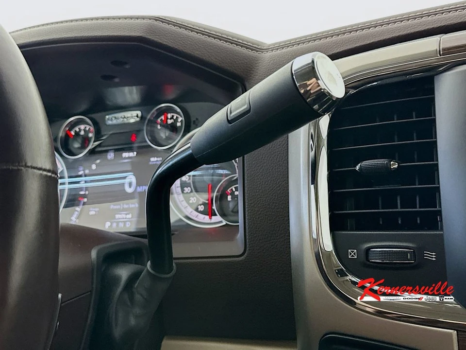 2014 Ram 3500 - Image 16 of 24