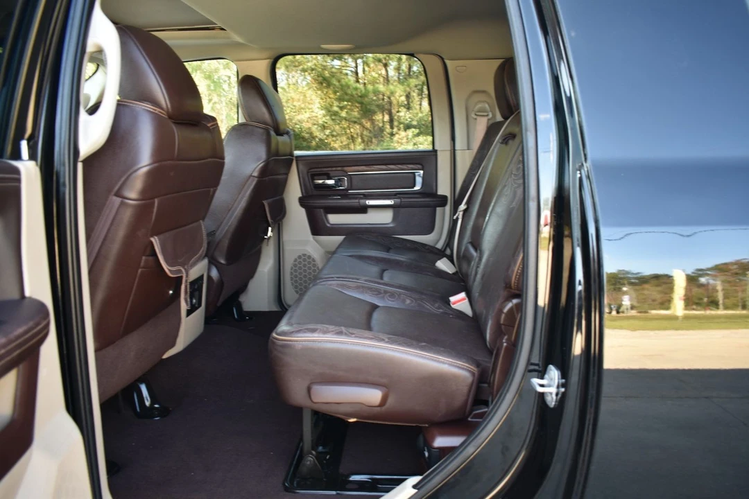 2014 Ram 3500 - Image 11 of 21